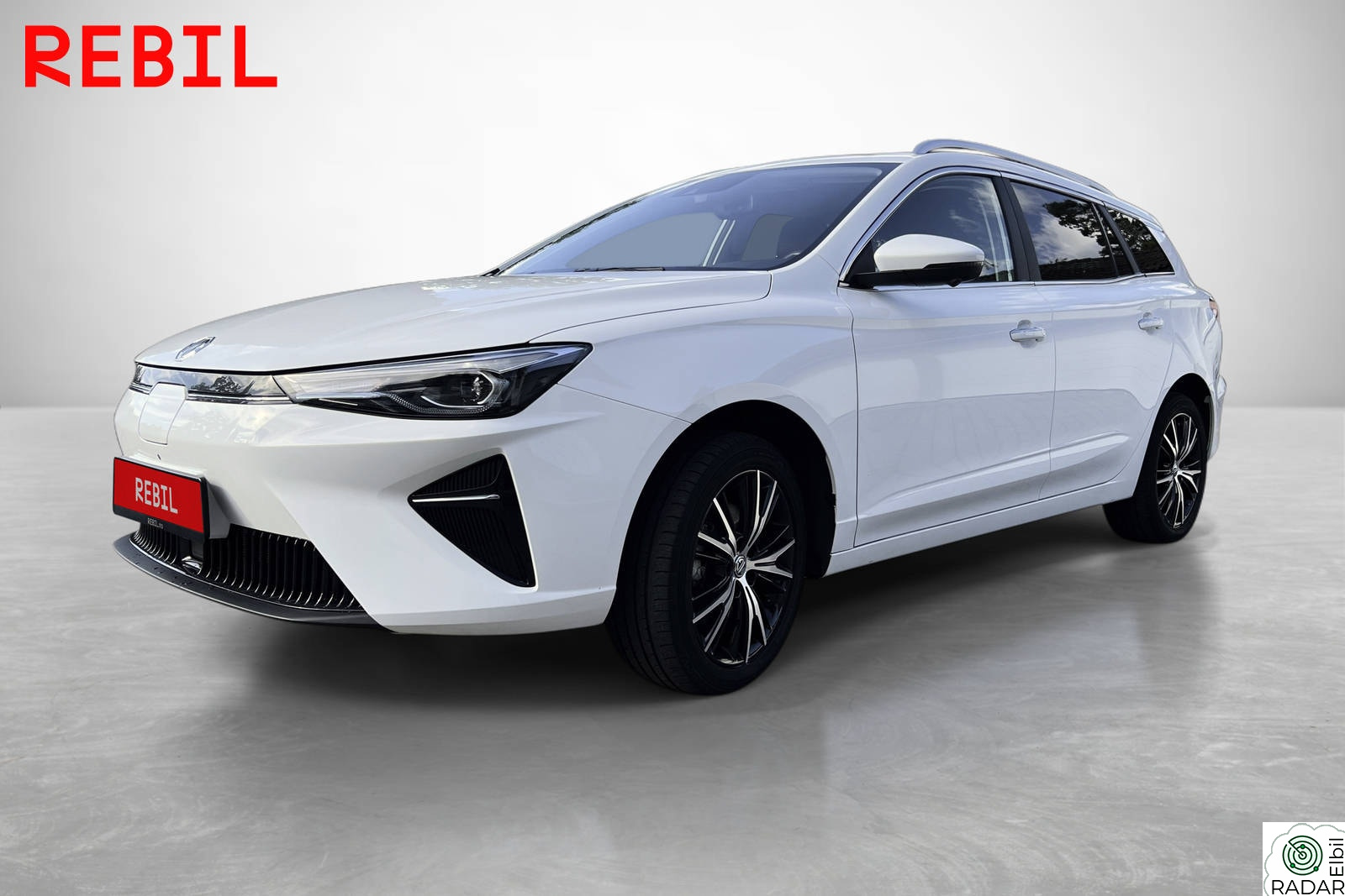 MG MG 5 ELECTRIC Luxury/360Kamera/ACC/Navigasjon/Bluetooth/DAB