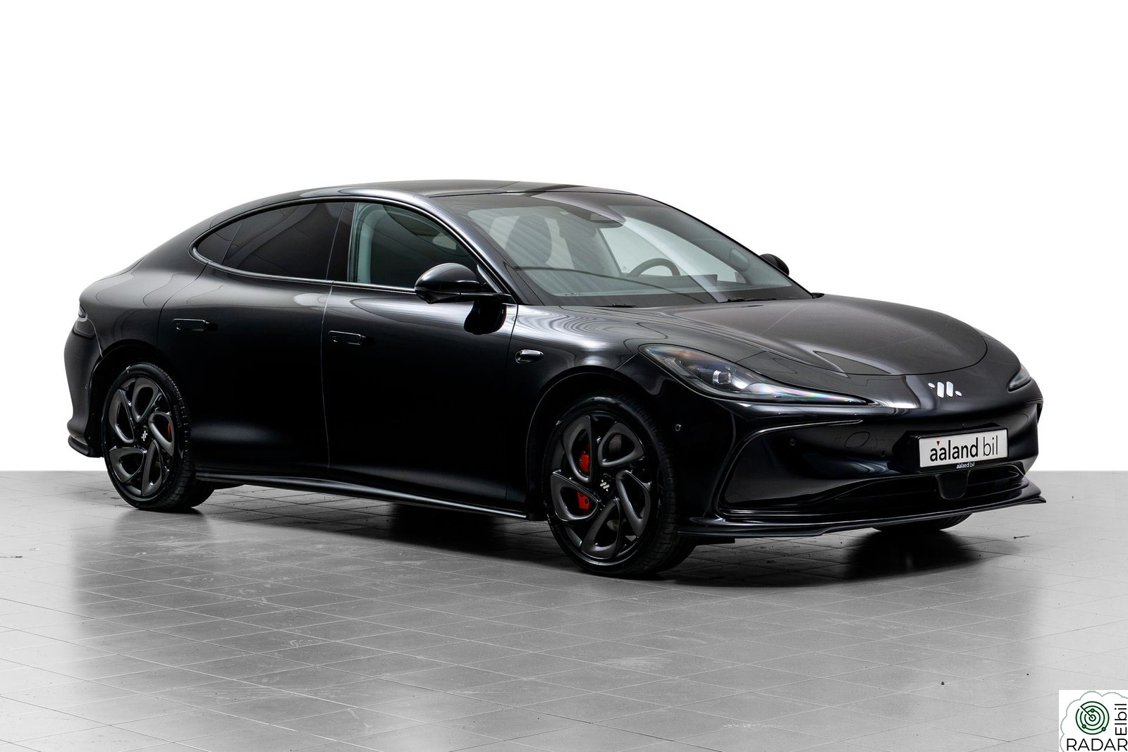 MG IM 5 Performance AWD med firehjulsstyring