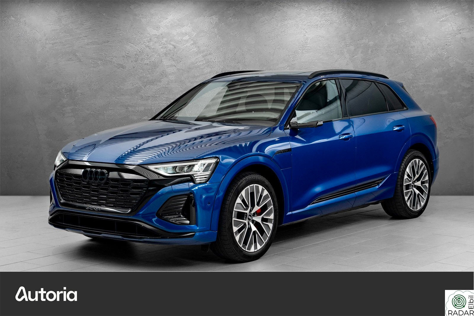 AUDI Q8 55 e-tron 55 SUV 2x S-Line/Svart optikk/Pano/HUD/Matrix/Krok/360+