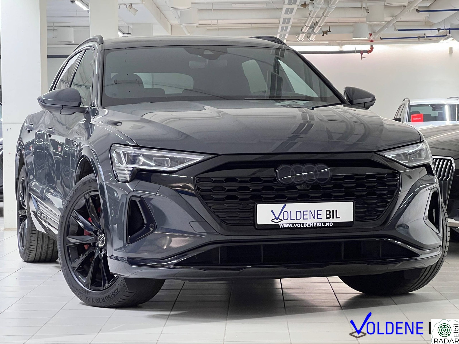 AUDI Q8 55 e-tron 55 Q//HF-B&O-360-HUD-ACC-S.SETER-LUFT-SORT OPTIKK