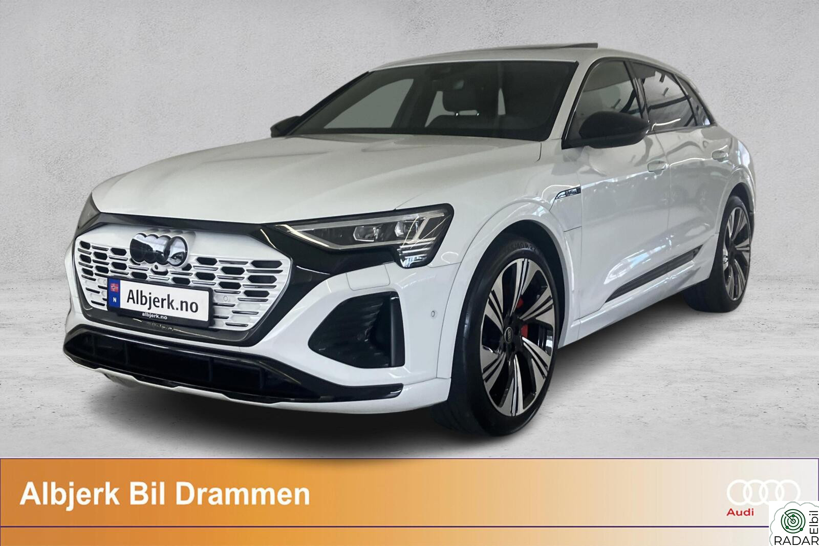 AUDI Q8 55 e-tron 55 S line H-feste Soltak B&O Stereo Head-up Led-Matrix