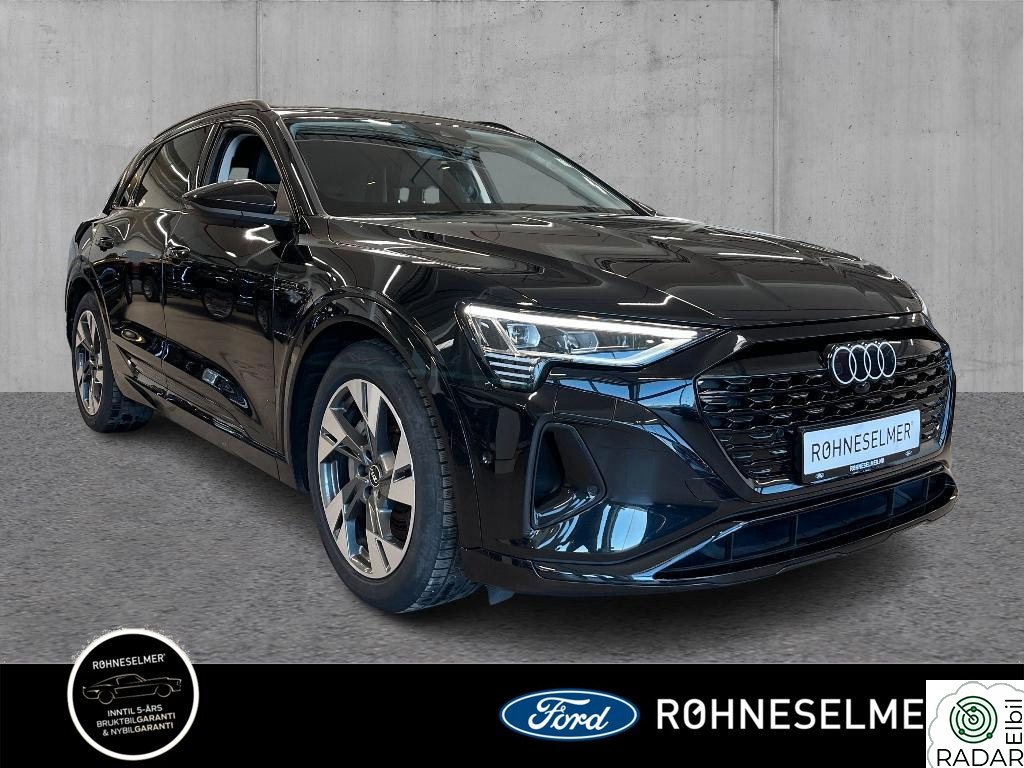 AUDI Q8 50 E TRON 50 Advanced / NY service / B&O / Hengerfeste