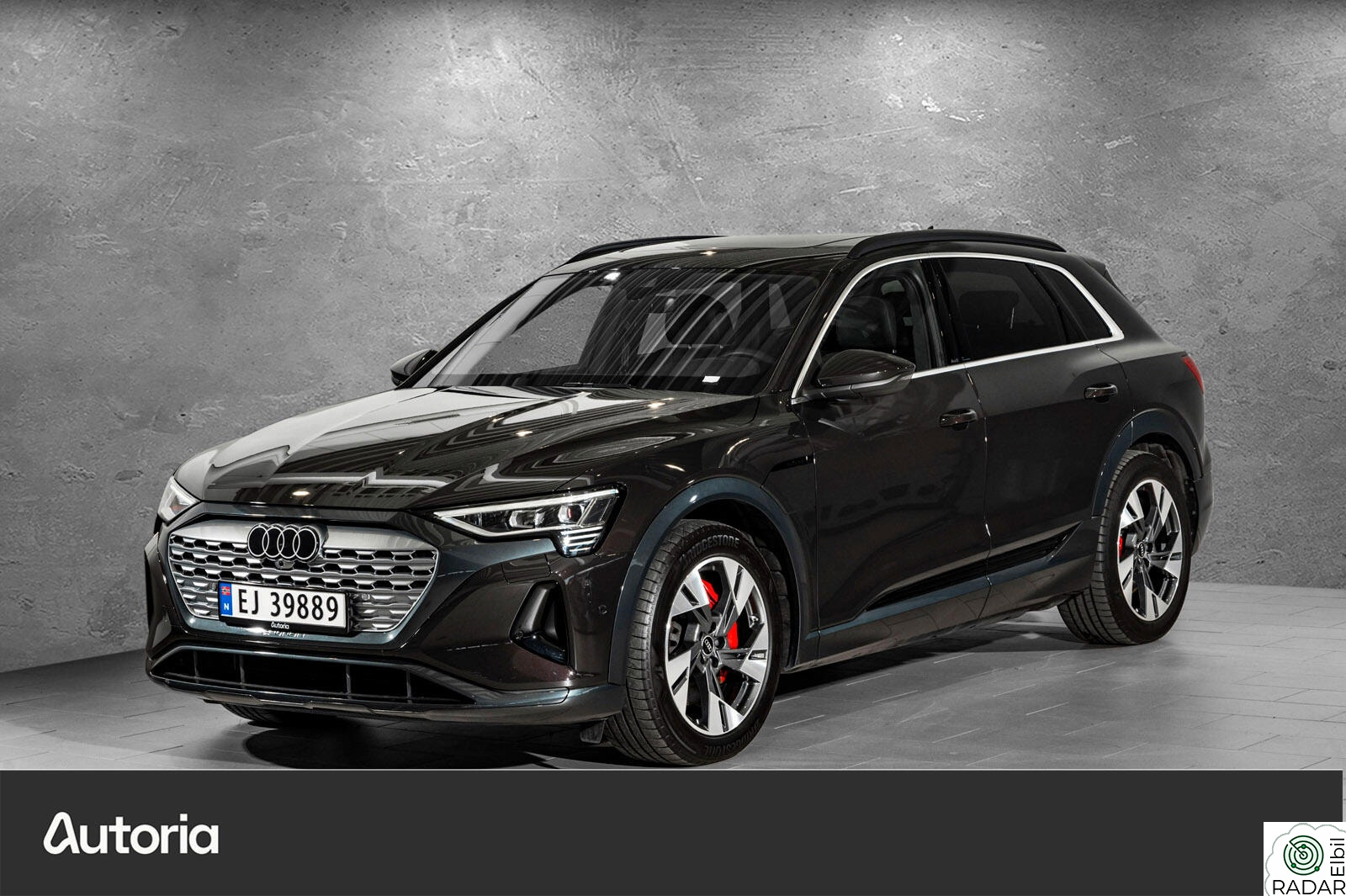 AUDI Q8 55 e-tron 55 quattro Advanced Limited/HENGERFESTE/B&O/EL-SETER/+