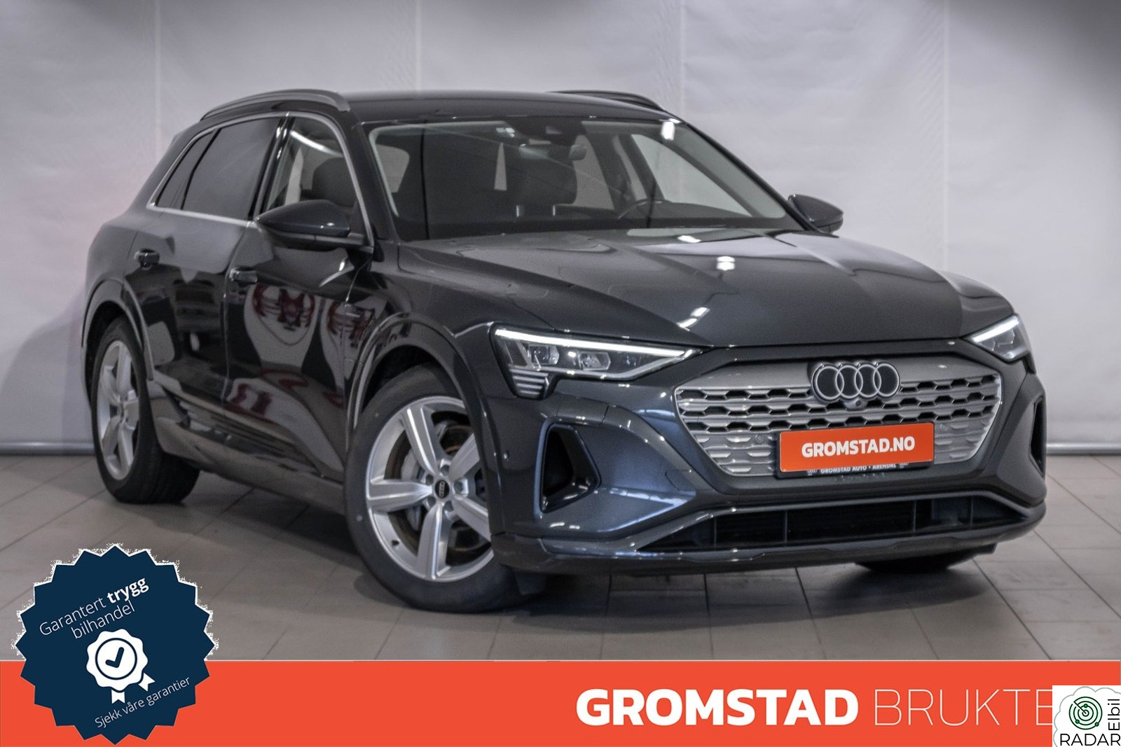 AUDI Q8 50 E TRON 50 Advanced Krok/360°/LED/ACC