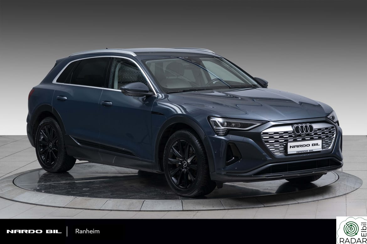 AUDI Q8 55 e-tron 55 Quattro, Matrix, B&O, Krok, HUD, ACC