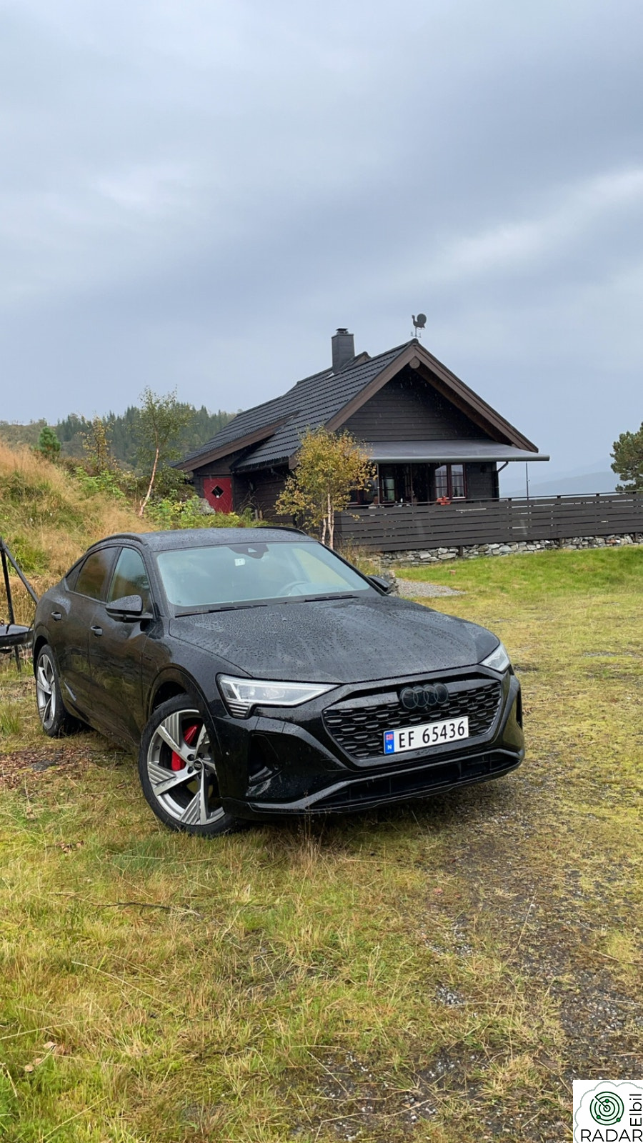 AUDI Q8 SPORTBACK 50 E TRON Sportback 50 S line Plus, HUD, B&O, Krok, Ambiente
