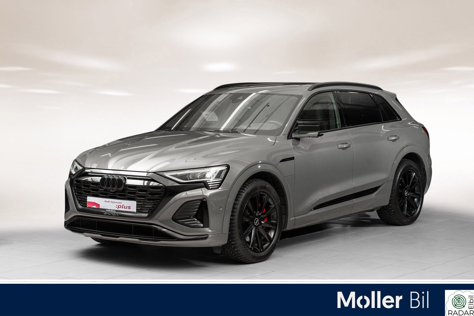 AUDI Q8 55 E TRON 55 s line plus, HUD, B&O, Matrix, 21'', Pano, Krok,Luft