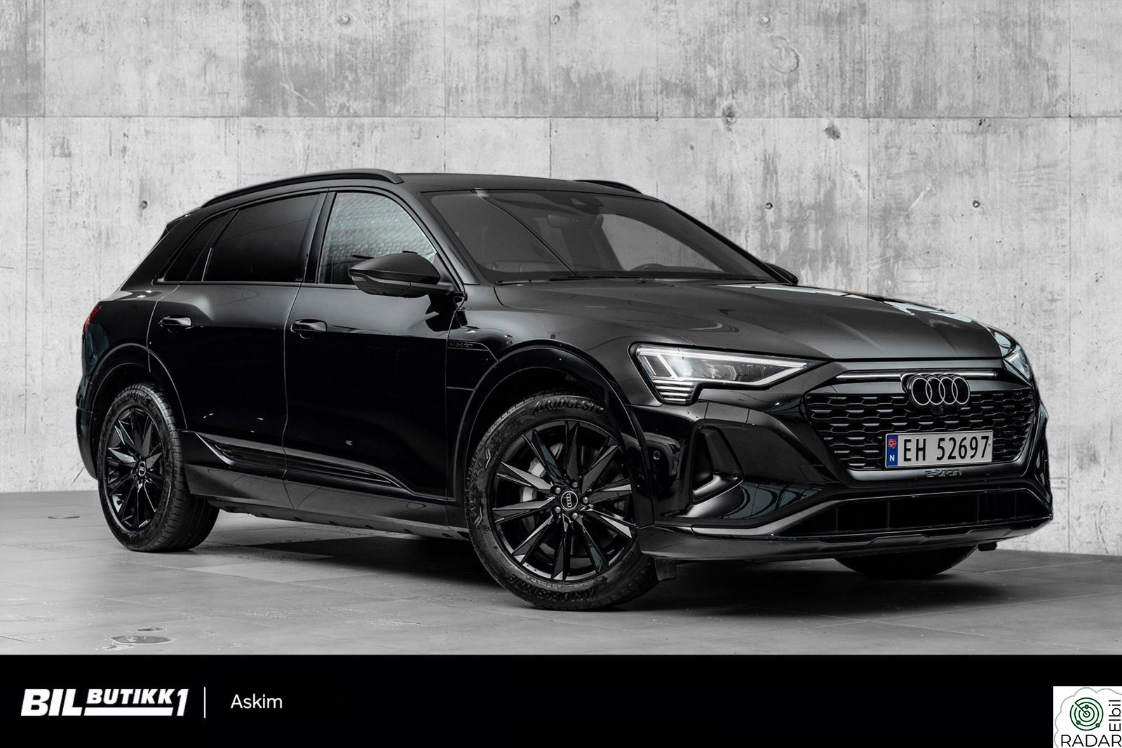 AUDI Q8 55 e-tron e-tron 55 Advanced, LED Matrix, B&O, Krok, 360, Luft+++