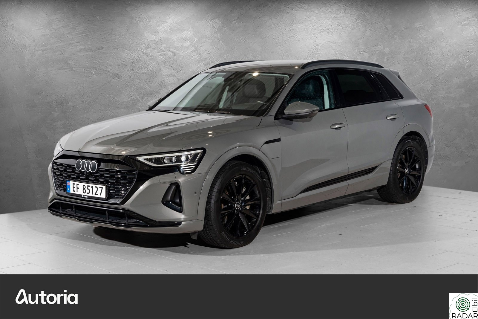 AUDI Q8 55 E TRON 55 SUV/Krok/B&O/HUD/Svart optikk/Matrix/SoftClose/ACC +
