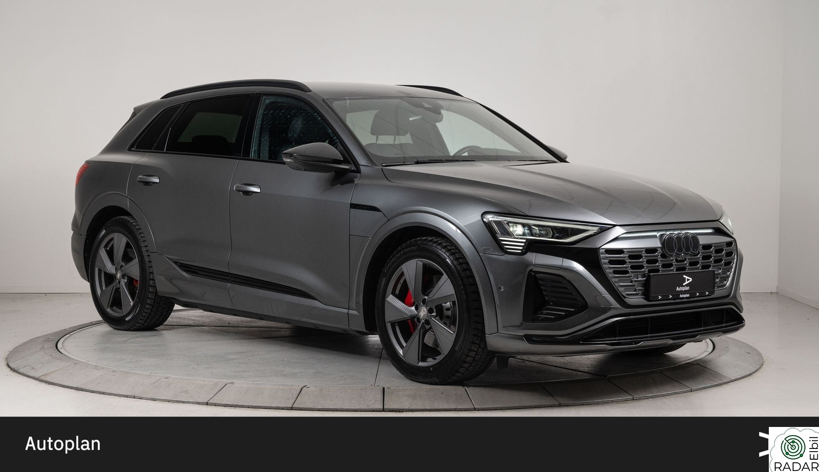 AUDI Q8 55 E TRON e-tron 55 S-Line Plus | Acc/Krok/B&O/HeadUp/360/Matrix