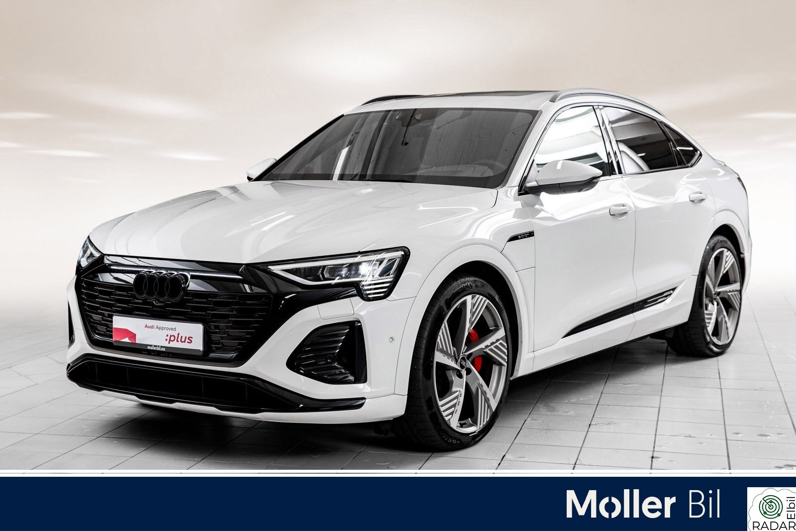 AUDI Q8 Sportback 55 e-tron S-Line, 22'', HUD, B&O, Matrix, 360kamera, Krok, Pano++