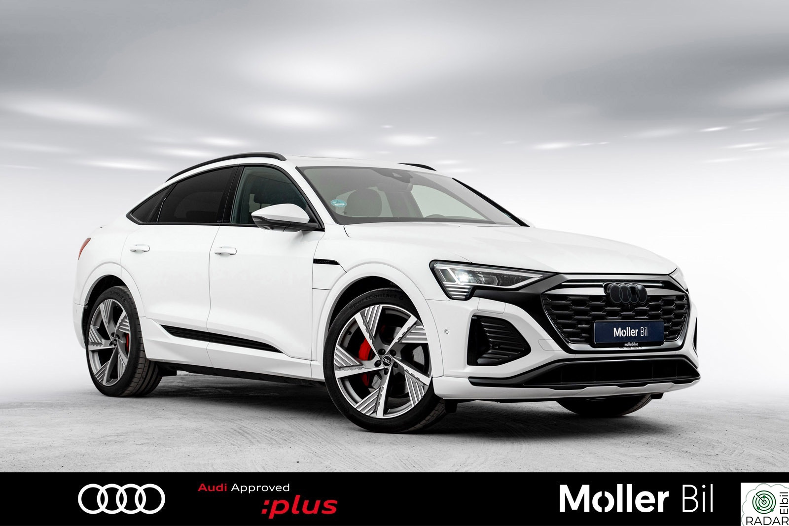 AUDI Q8 Sportback 55 e-tron 55 S line Panorama-22"-B&O-Head Up-Matrix-Sort Optik-mm