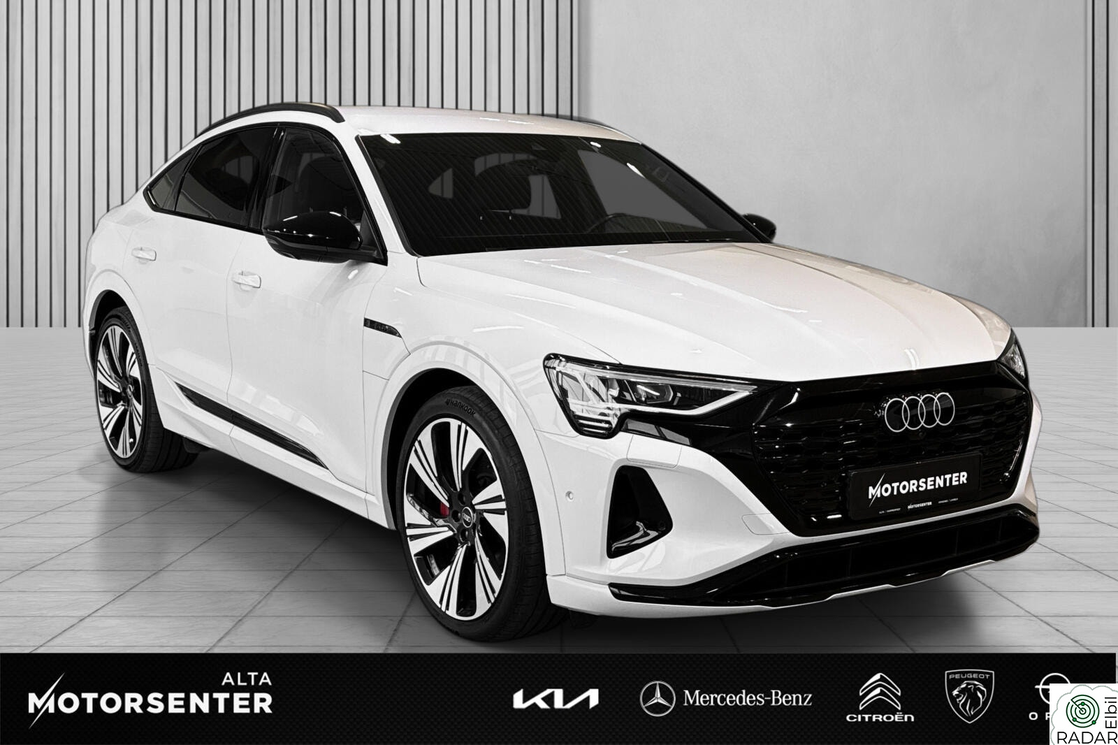 AUDI Q8 SPORTBACK 50 E TRON Sportback 50 Advanced Plus Bang&Olufsen/ Krok +++