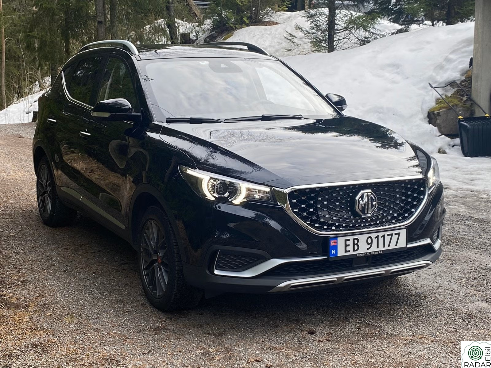 MG ZS EV LUXURY UTGAVE/PANO TAK/ ADP. CRUISE/CARPLAY/SKINN