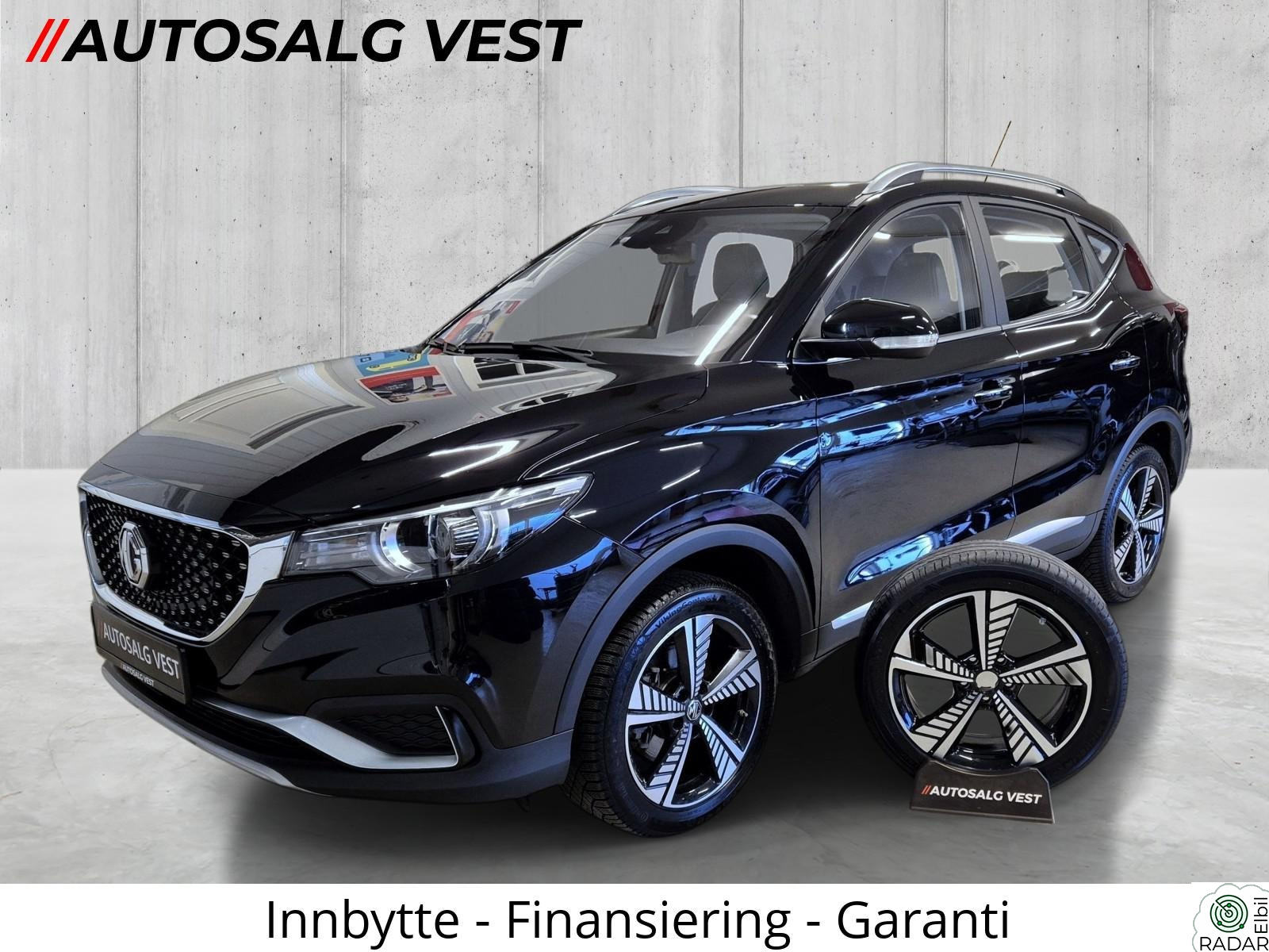 MG ZS EV Luxury/Skinn/7 års garanti/Pano/Kamera/Navi/ACC/Dab+