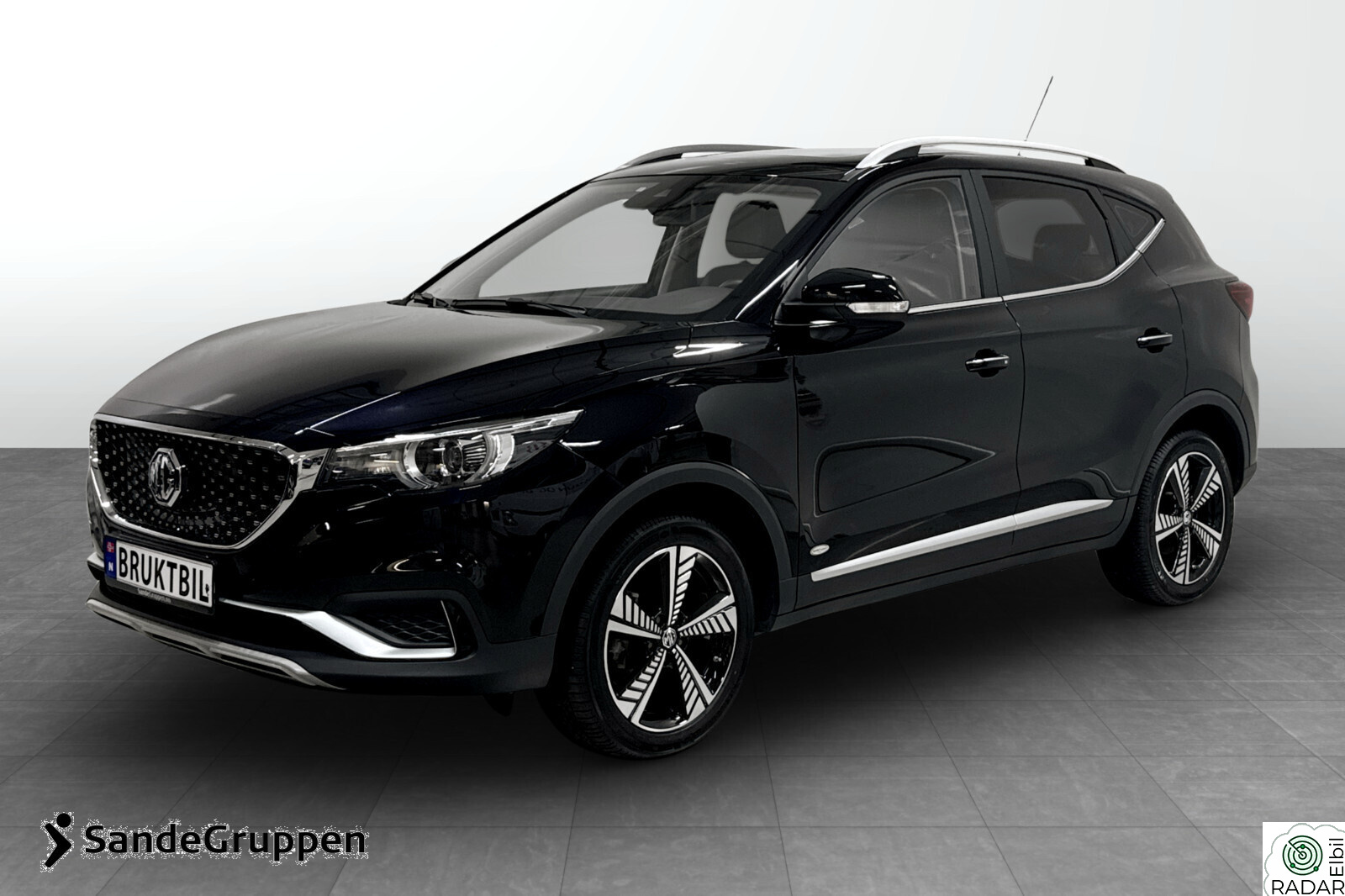 MG ZS EV Luxury Norsk/Acc/Panorama/Navi/Dab/R.kam/L-klar