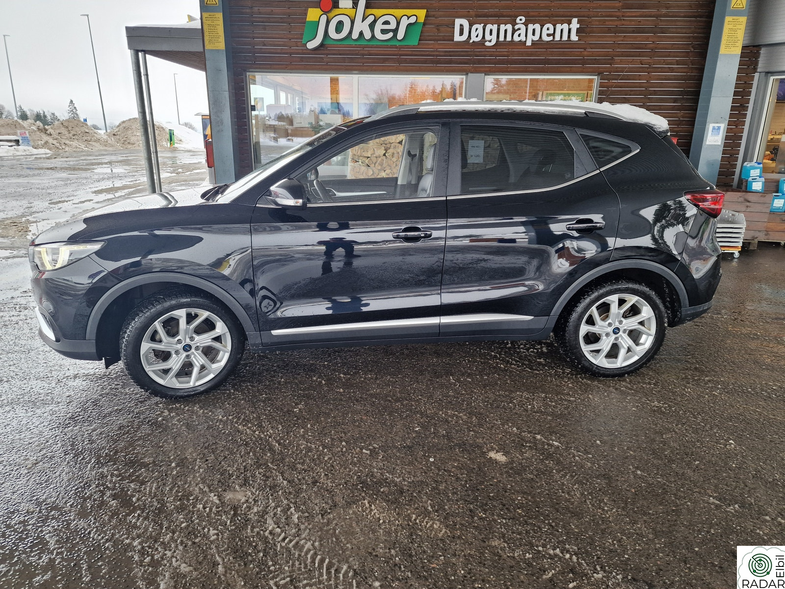 MG ZS EV