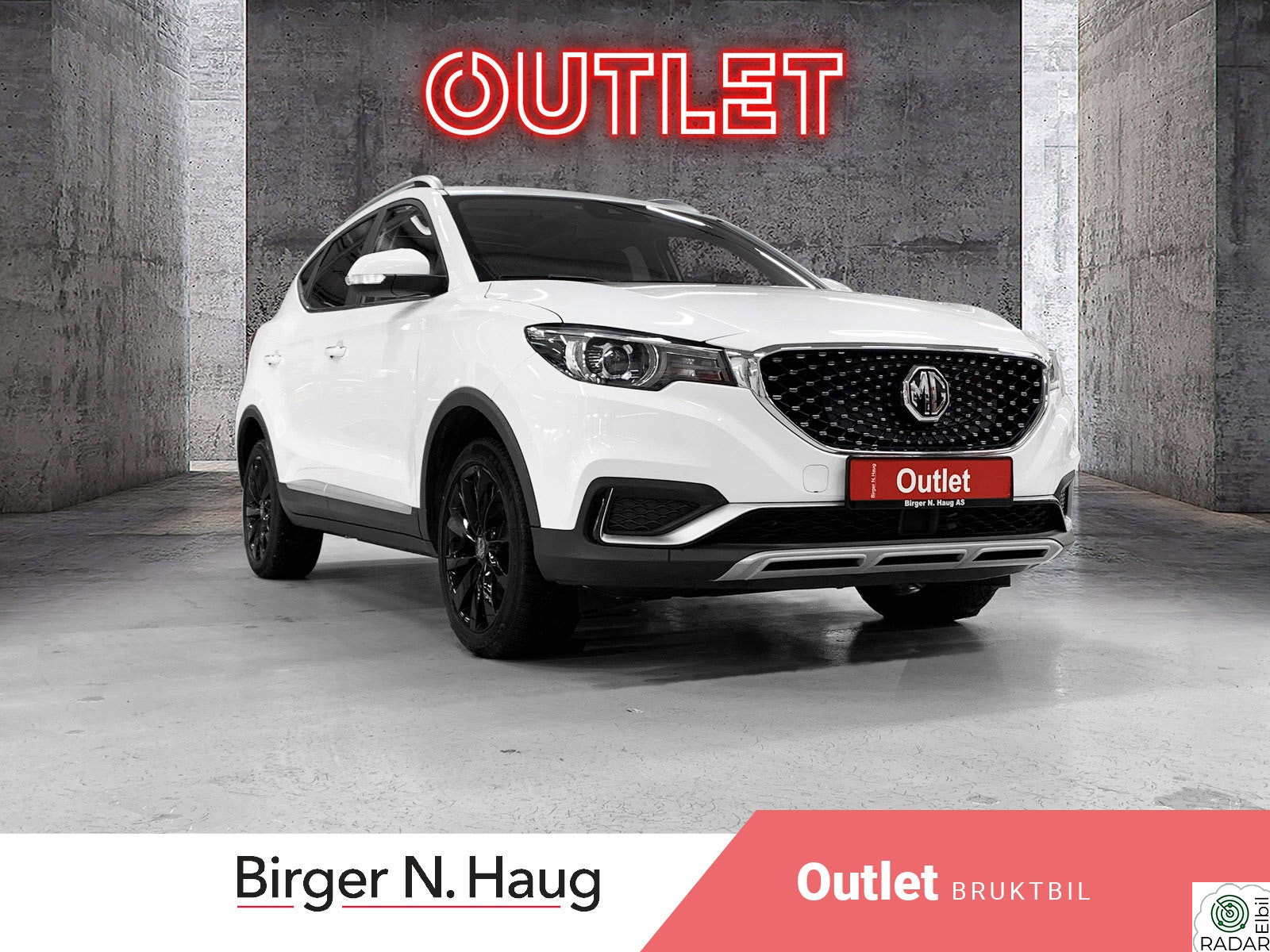 MG ZS EV Luxury OUTLET | EU 03/28 | R KAM | PANO | SKINN | ACC