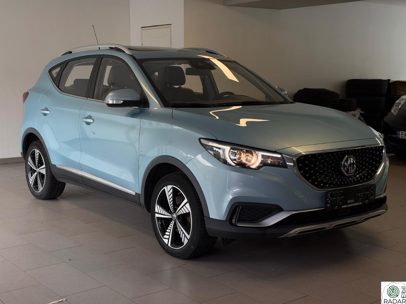MG ZS EV Luxury Pano ACC Skinn Kam Navi Carplay EU-08.27 Norsk
