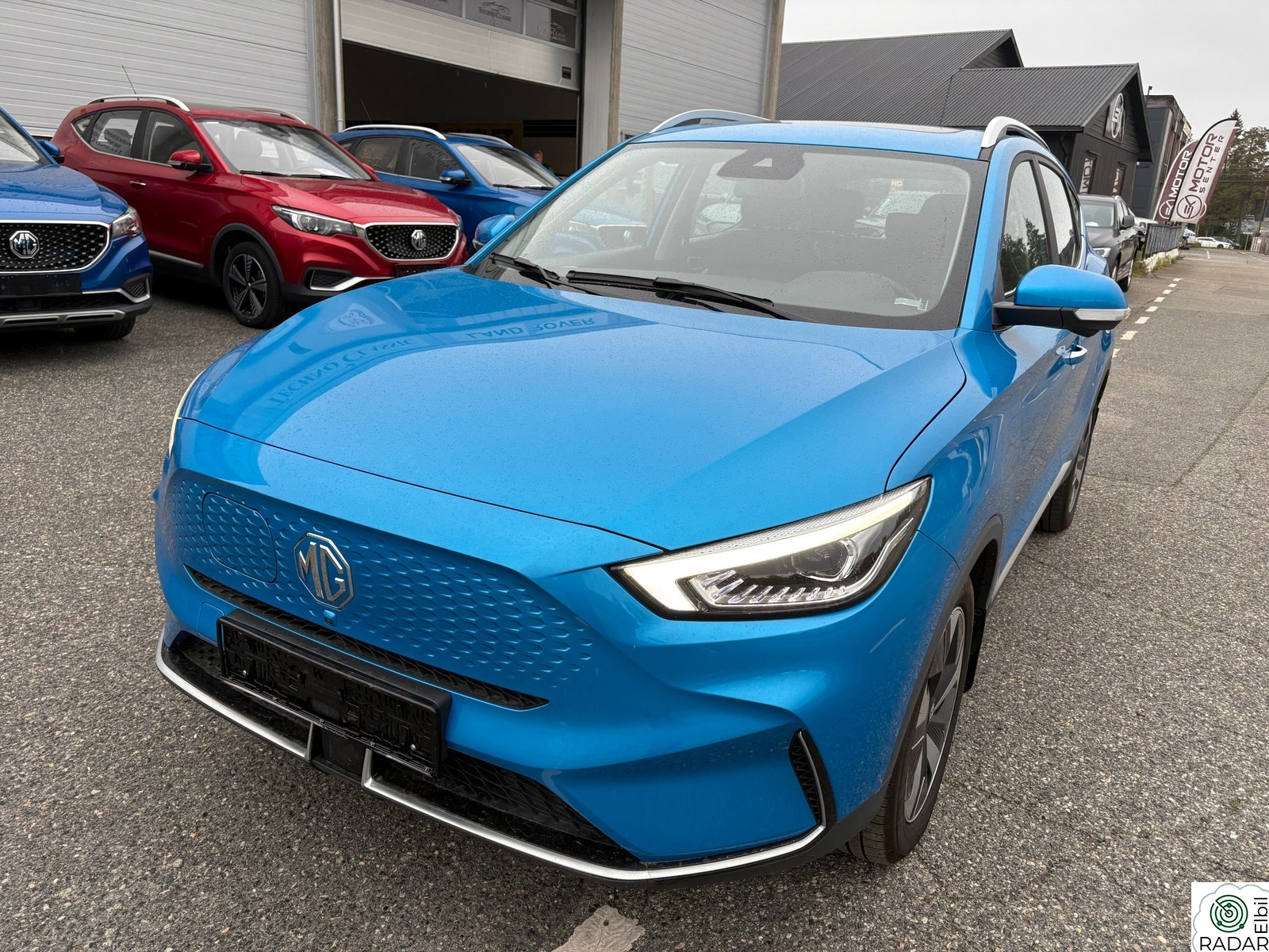 MG ZS EV 70KW 156HK LUXURY KLIMA SKINN PANORAMATAK