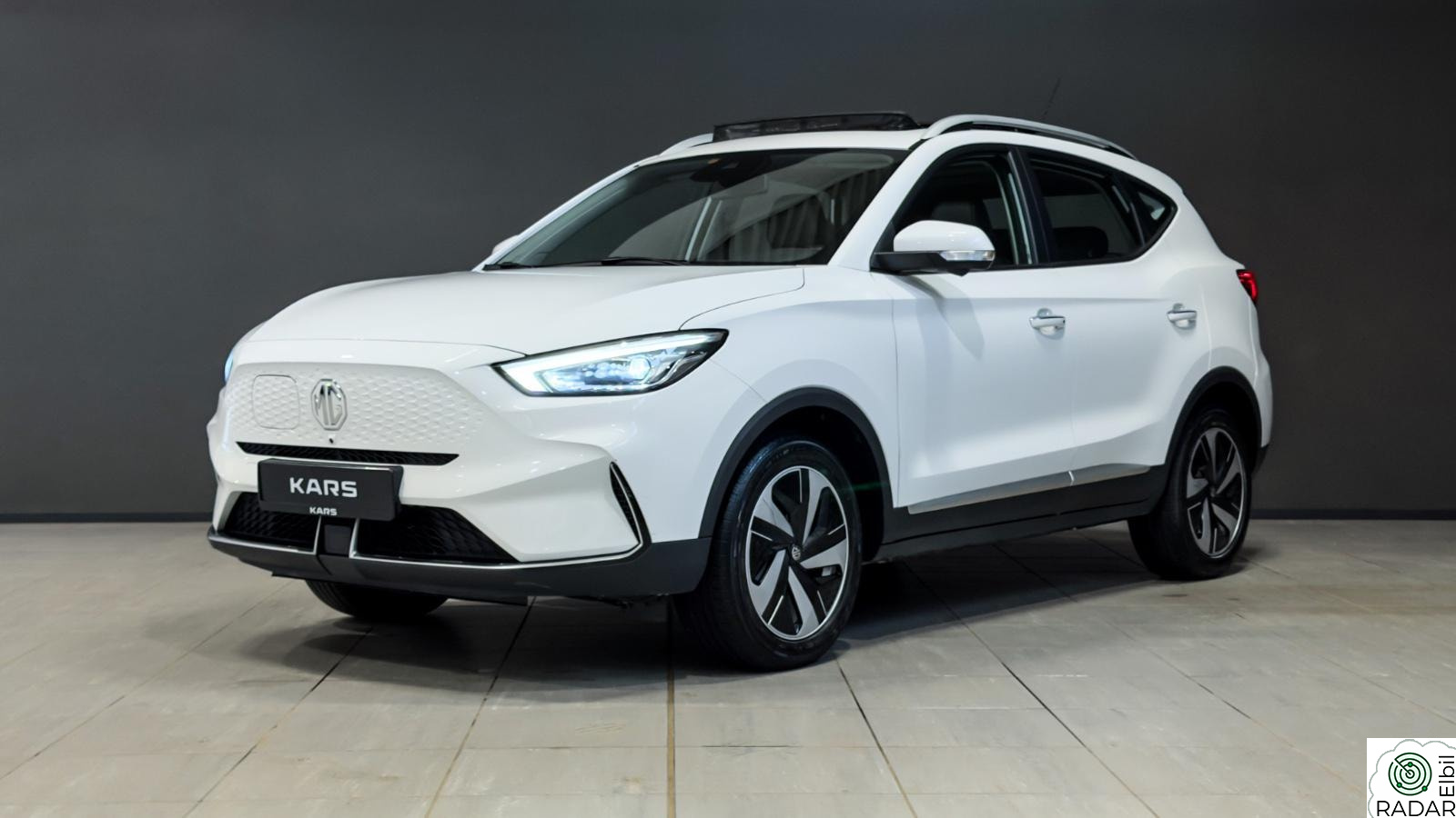 MG ZS EV Luxury Long Range 440km WLTP /Krok! /Panorama /360° ++