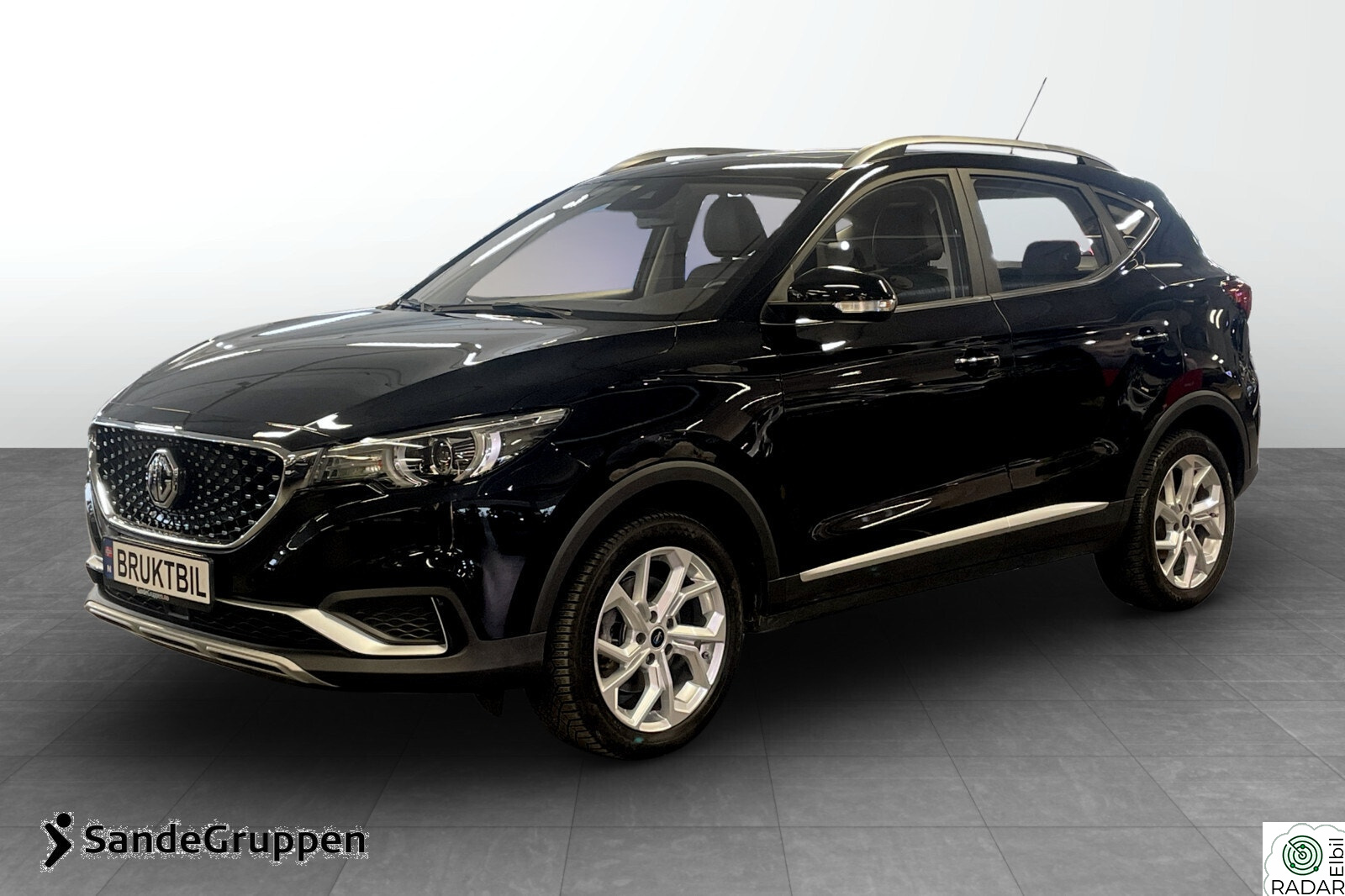 MG ZS EV Luxury NY SERVICE/NORSK/SKINN/ACC/