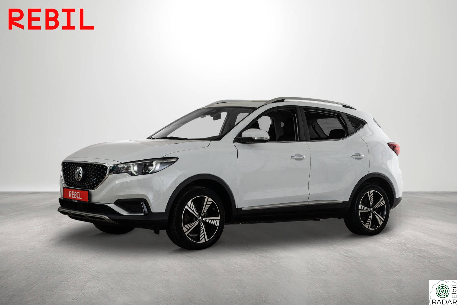 MG ZS EV 263km/Luxury/Pano/Helskinn/ACC/R.kam/Navi/DAB