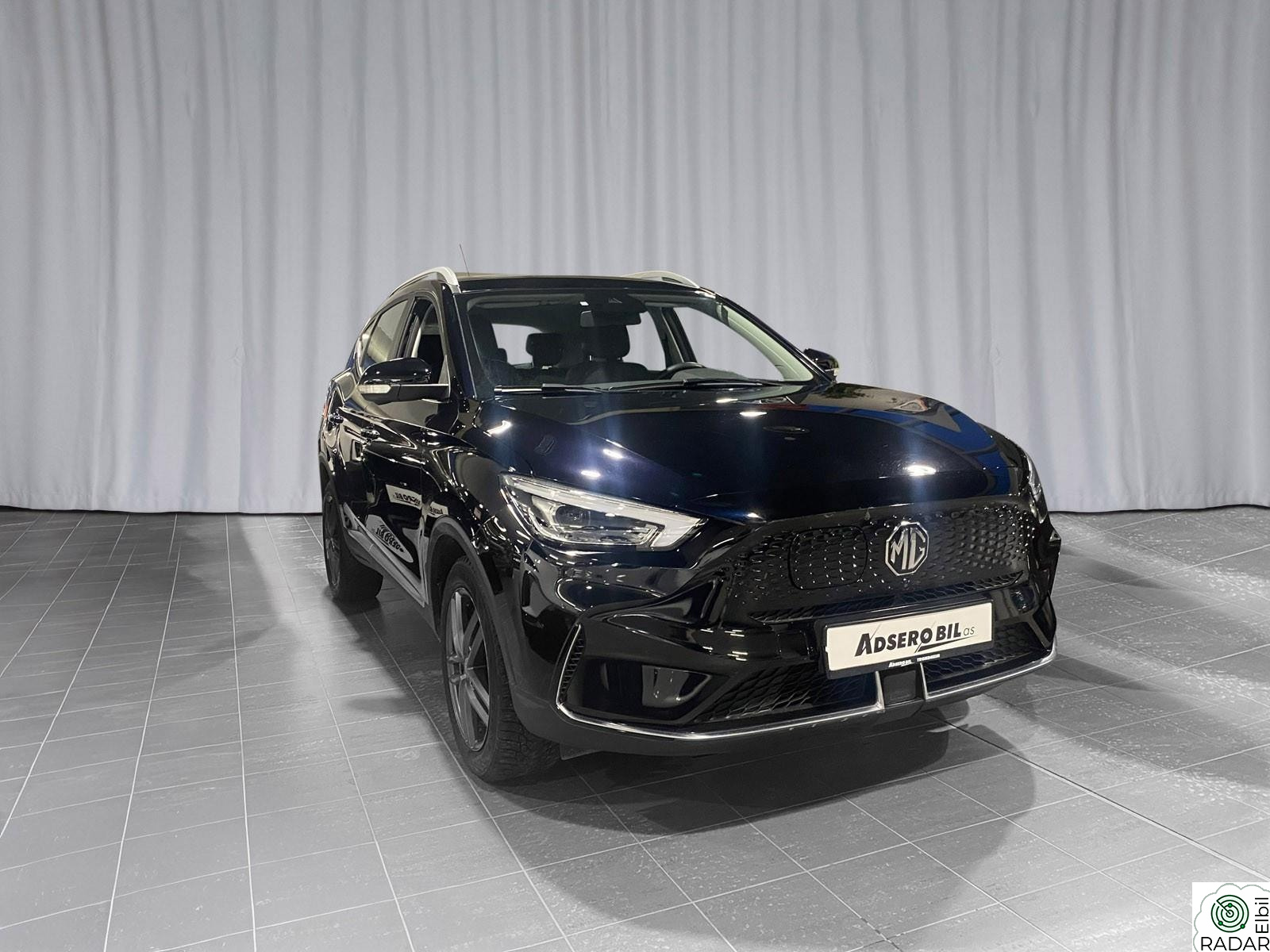 MG ZS EV Luxury Long Range