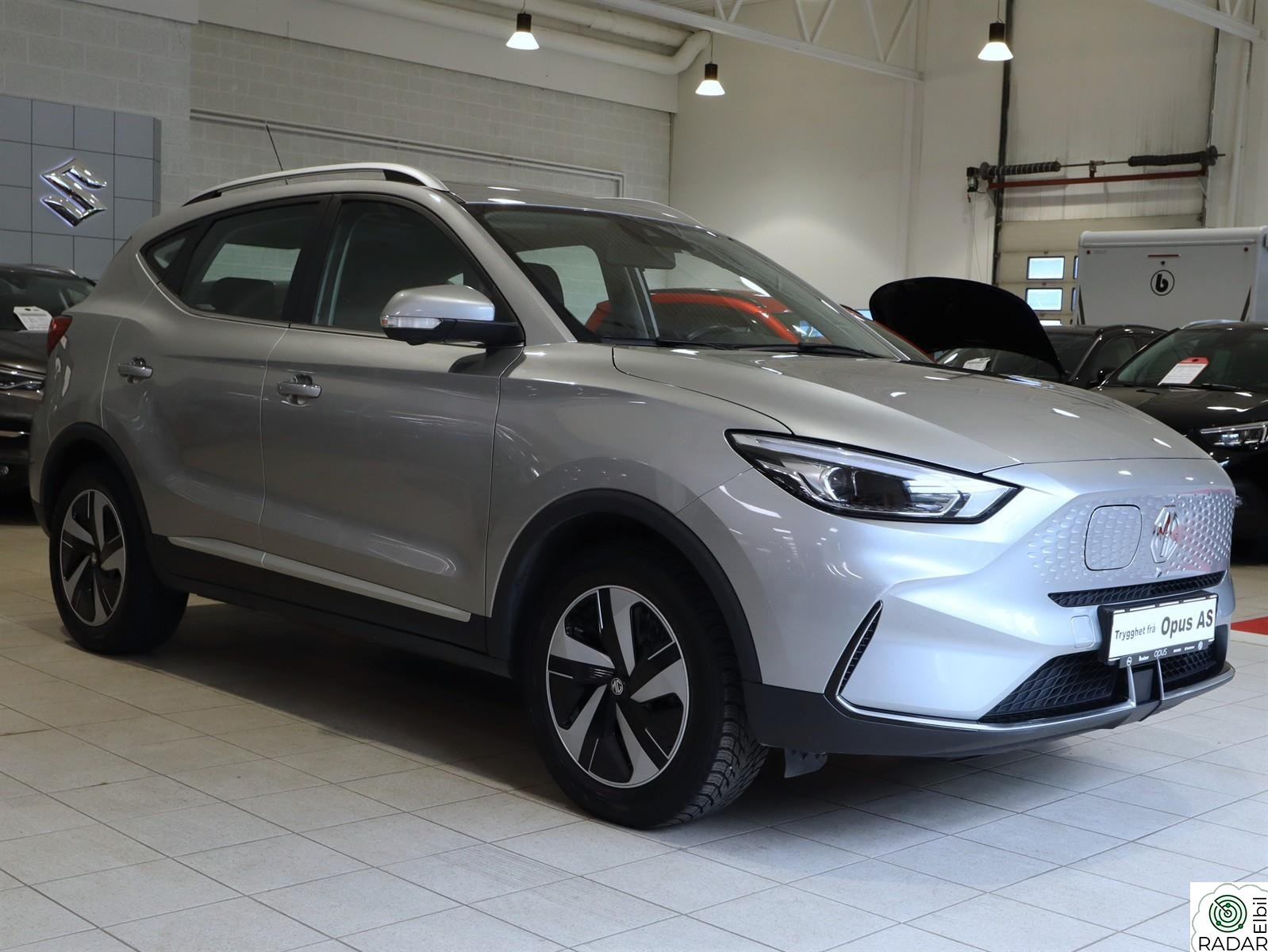 MG ZS EV Lux