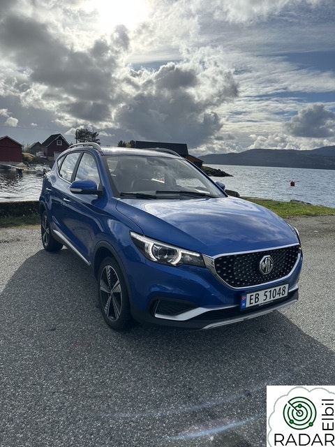 MG ZS EV En herlig kompakt og fin MG som oser kjøreglede.