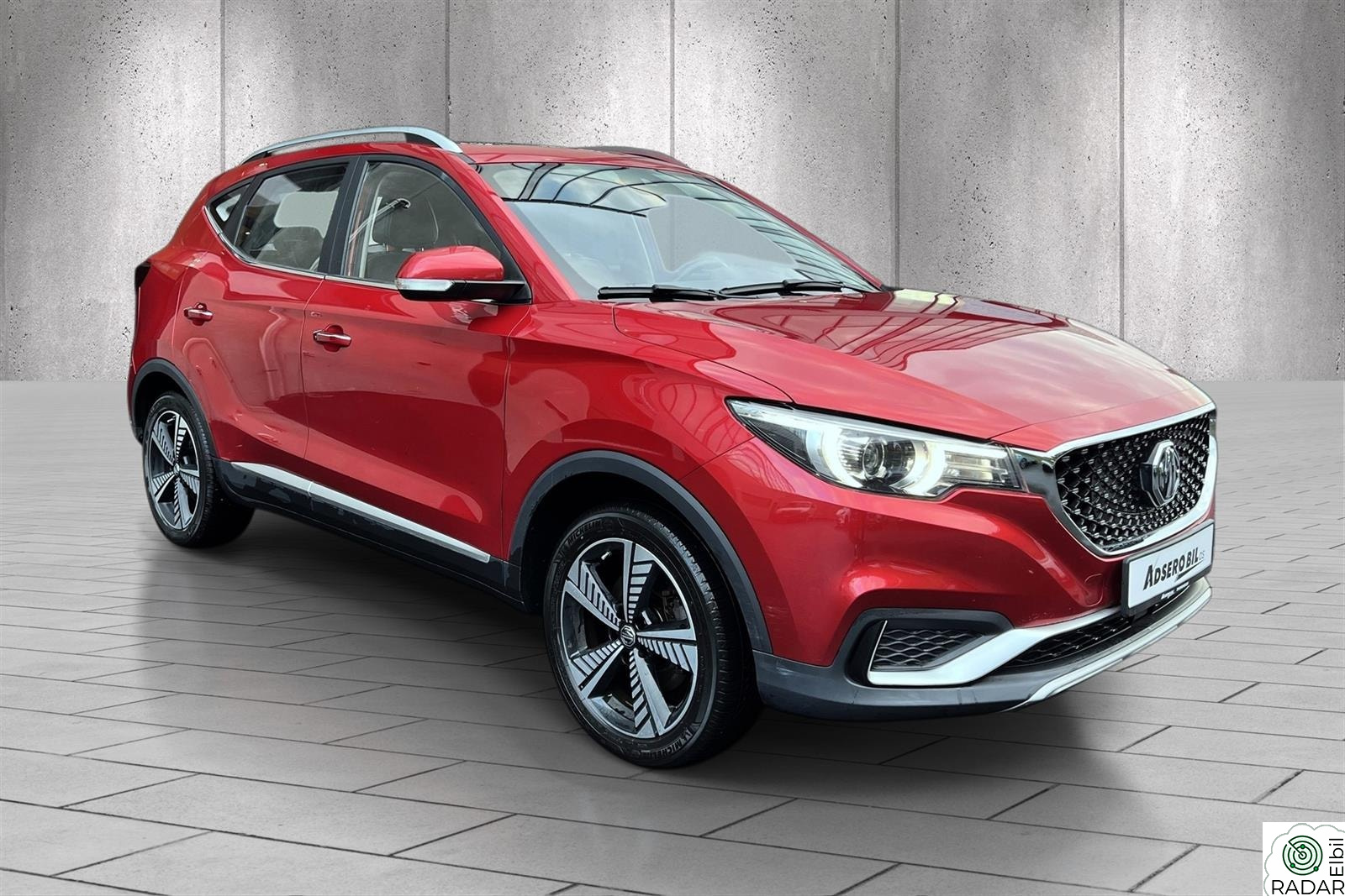 MG ZS EV LUXURY