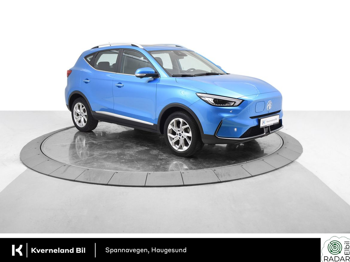 MG ZS EV 156 HK/ Luxury/Skinn/P. Soltak/Hengerfeste/440km R.