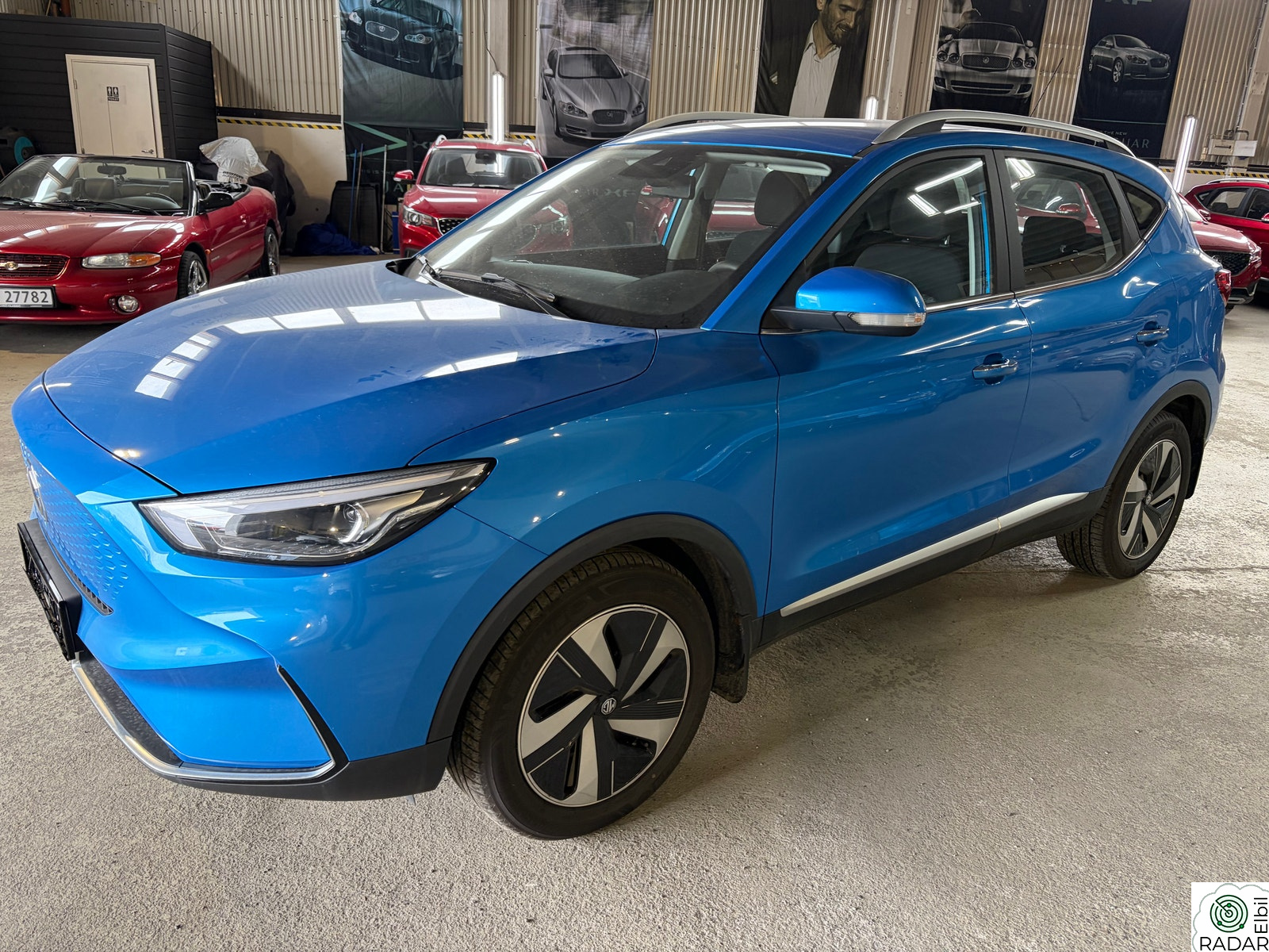 MG ZS EV 70KW 156HK LUXURY SKINN KLIMA NAVI PANORAMATAK
