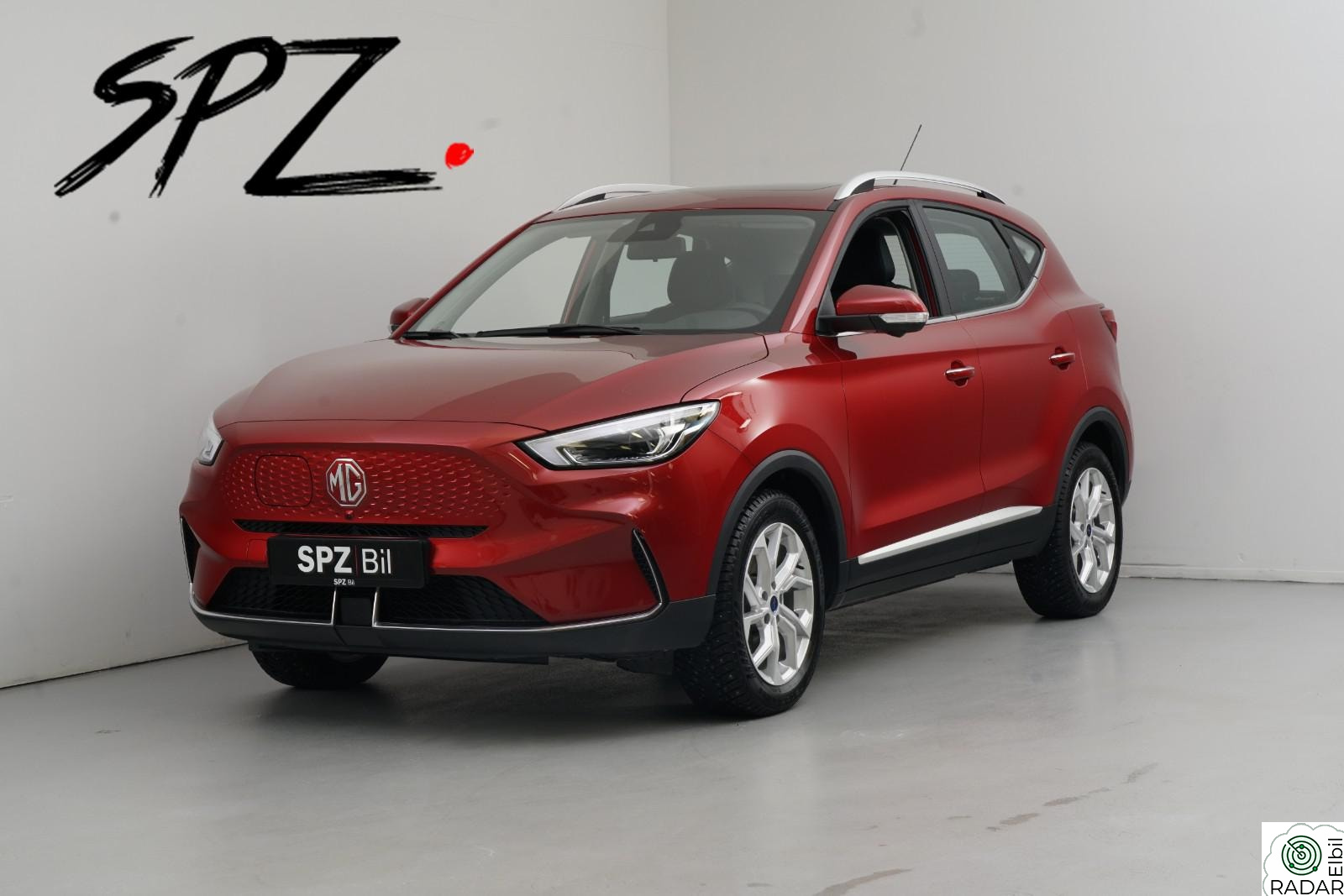 MG ZS EV LUXURY LONG RANGE SKINN PANO KEYLESS ACC KAMERA NORSK