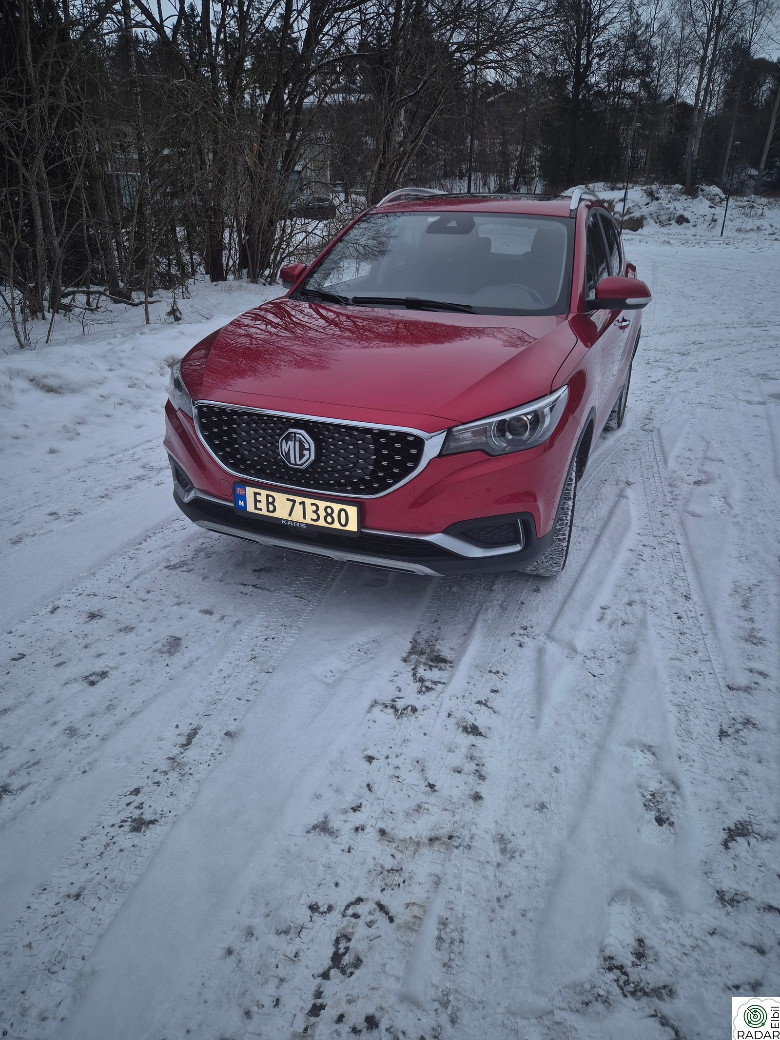 MG ZS EV Luxury Navi Skinn Panorama / 7 år nybilgaranti.