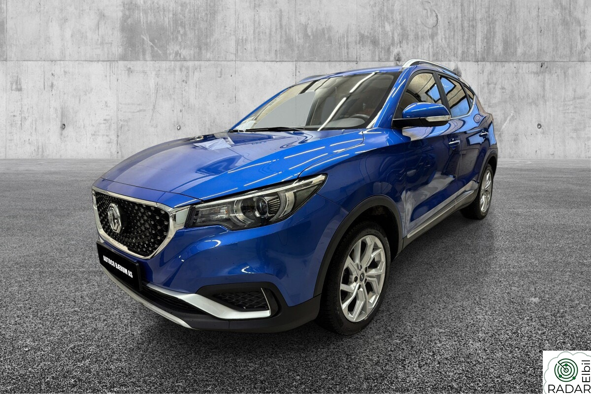 MG ZS EV Luxury glasstak skinn lav km