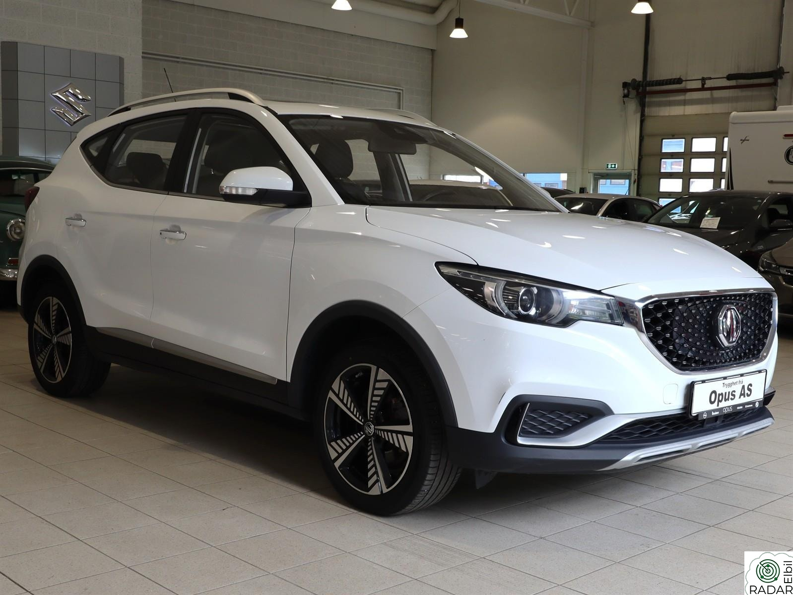 MG ZS EV Luxury Panorama, Kamera, Skinn, Kamera, Navi
