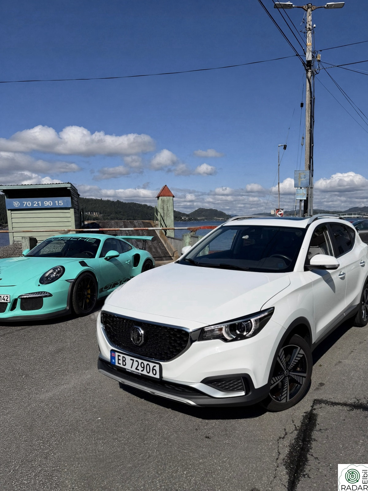 MG ZS EV 263km/Luxury/Panorama/Helskinn/R Kamera