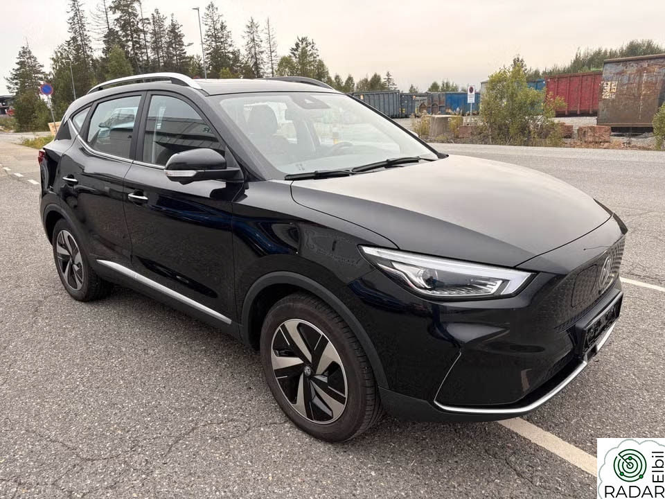 MG ZS EV 70KW 156HK LUXURY SKINN KLIMA NAVI PANORAMATAK