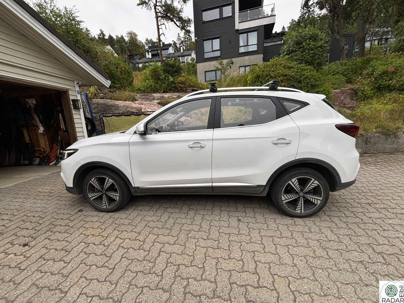 MG ZS EV Exec