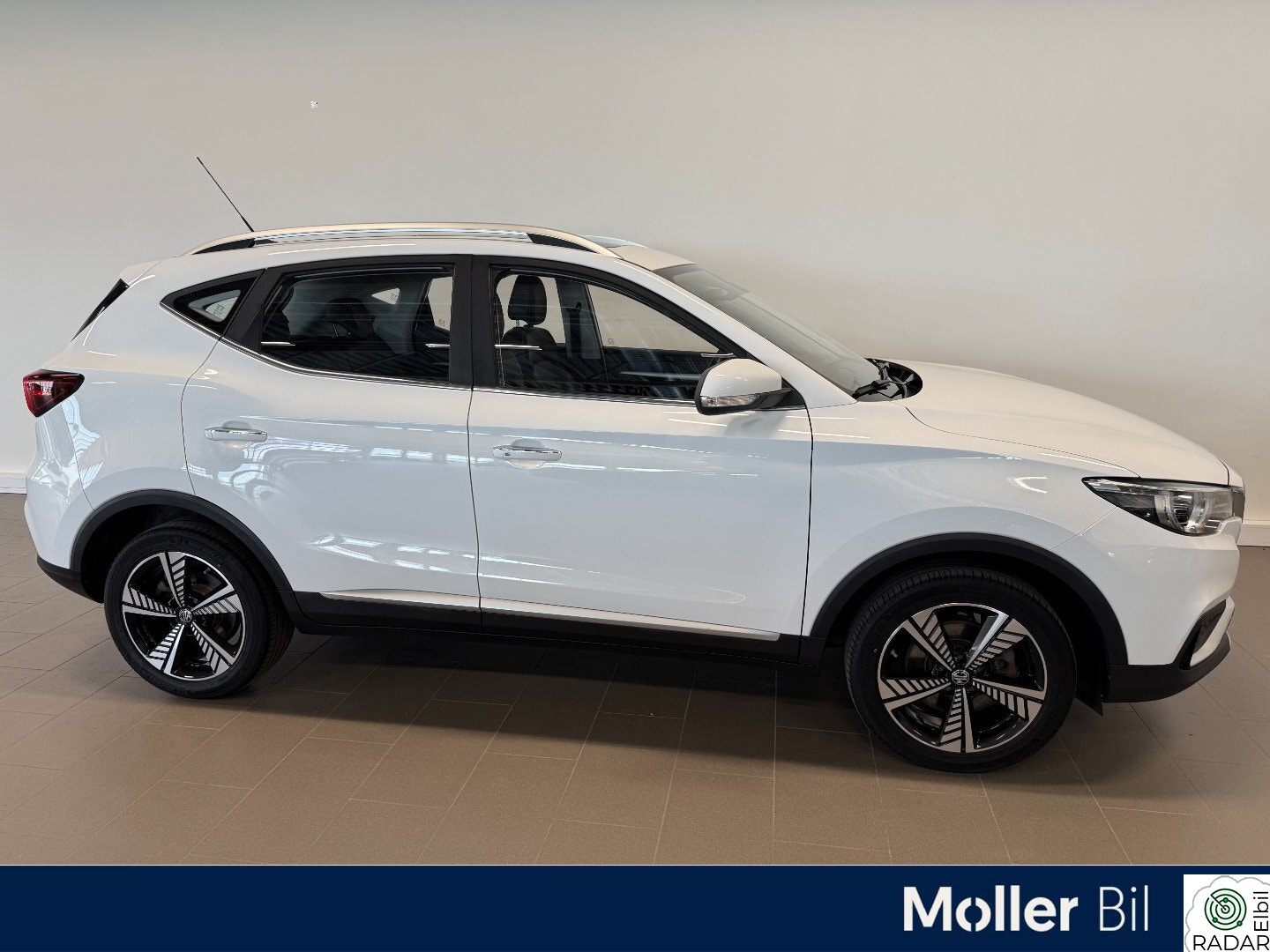 MG ZS EV Luxury Panorama