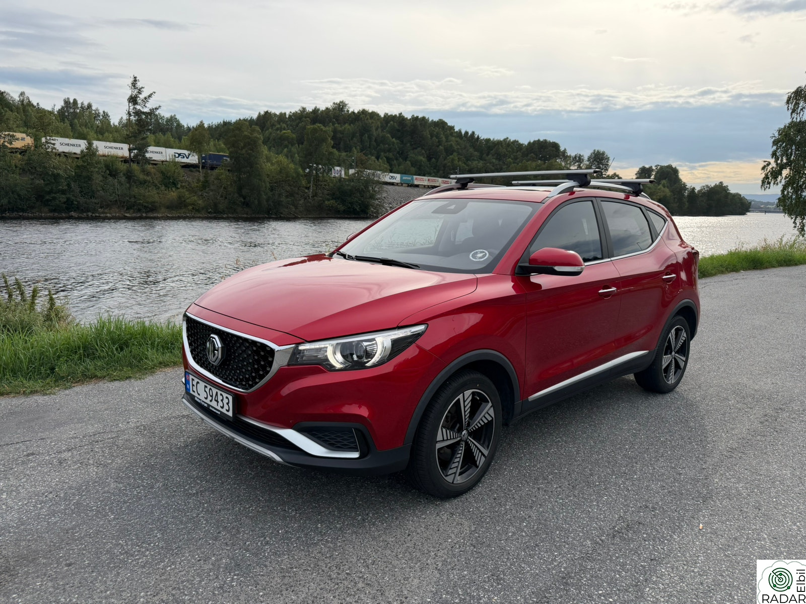 MG ZS EV Luxury