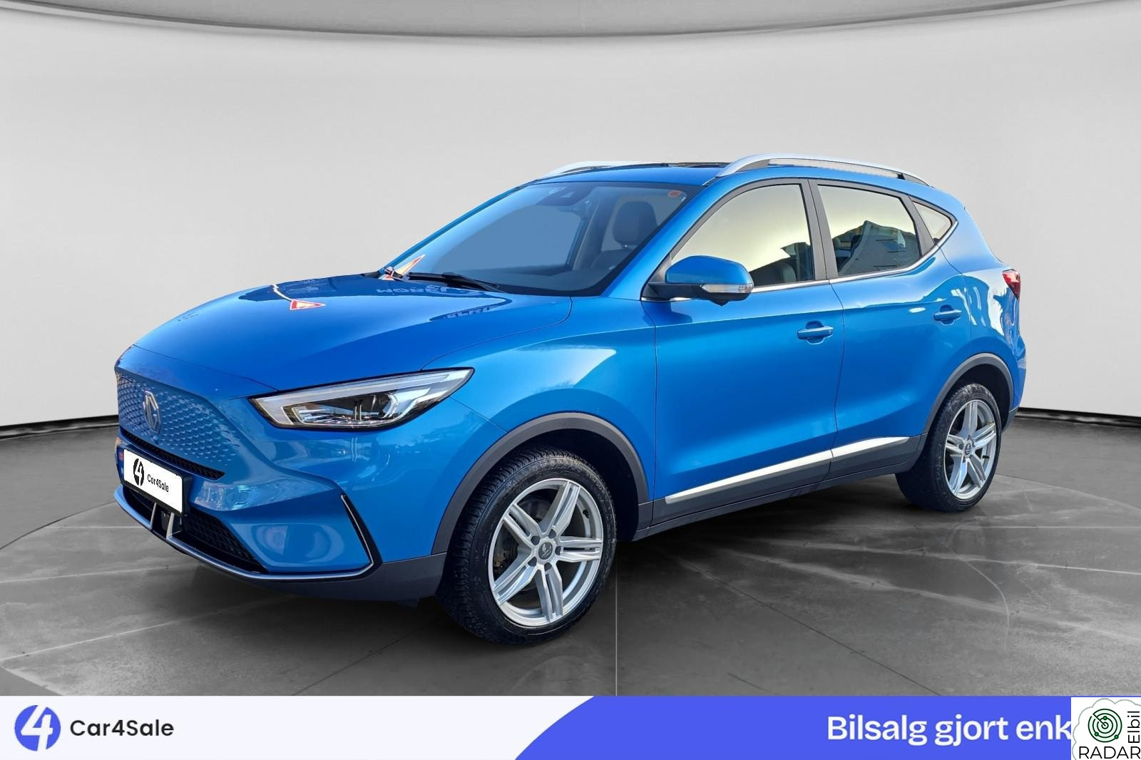 MG ZS EV Long Range 440km Luxury / Skinn / Soltak / 7-år Garanti