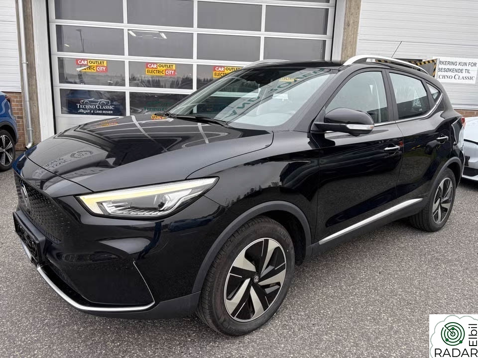 MG ZS EV 70KW 156HK LUXURY SKINN KLIMA NAVI PANORAMATAK