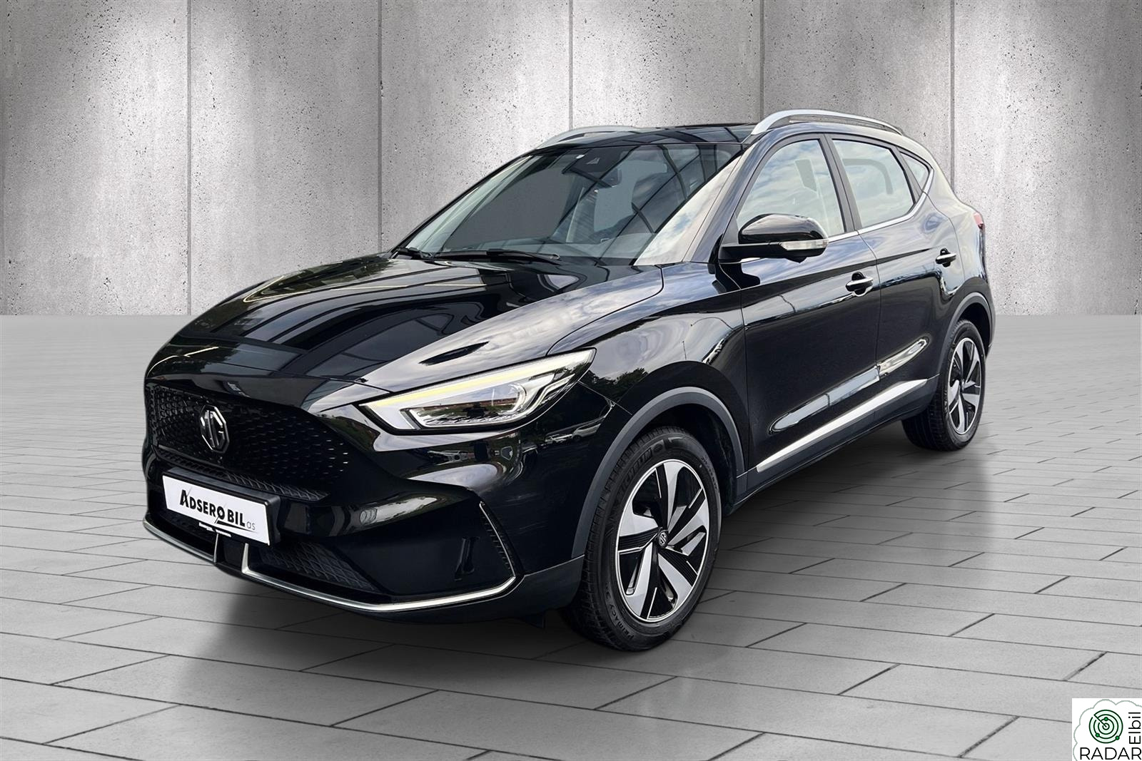 MG ZS EV LUXURY