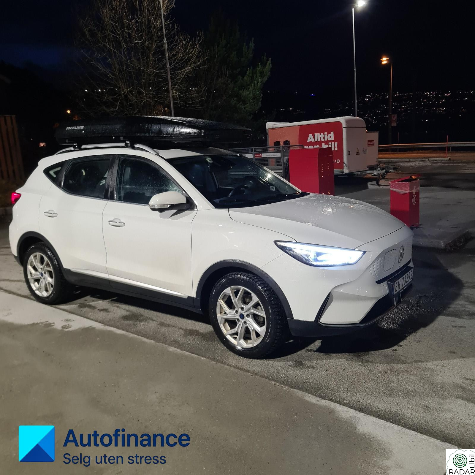 MG ZS EV Luxury Long Range ACC/360/SKINN/S/V / CarPlay-Pano++