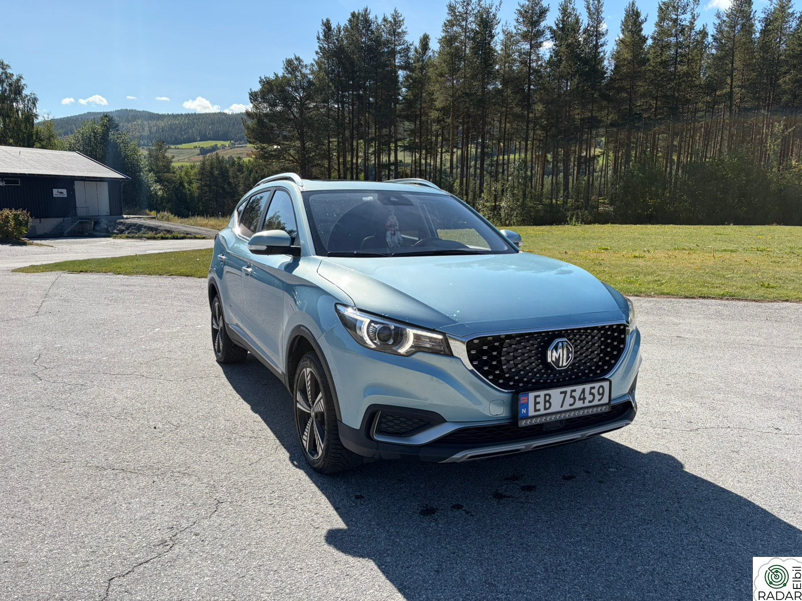 MG ZS EV LUXURY