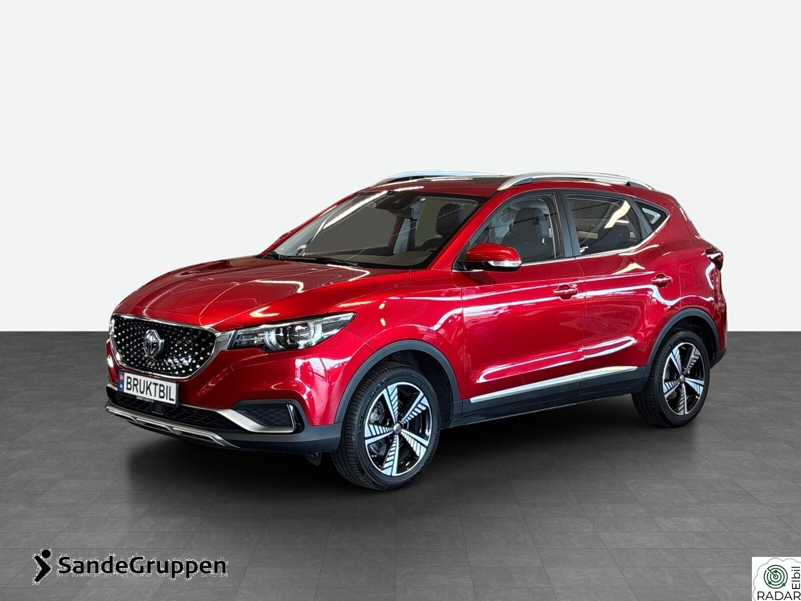 MG ZS EV Luxury /TOPPUTSTYRT/NAVI/R.KAM/L-KLAR/
