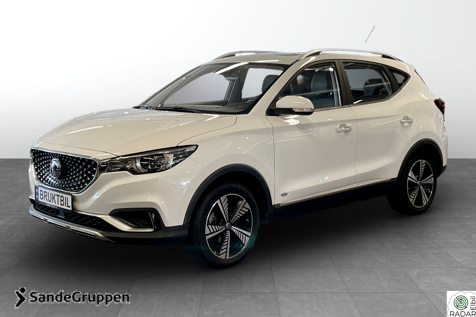 MG ZS EV Luxury /NY SERVICE/LEVERINGSKLAR!