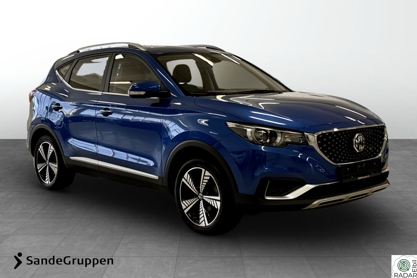 MG ZS EV Luxury Topputstyrt/Leveringsklar!